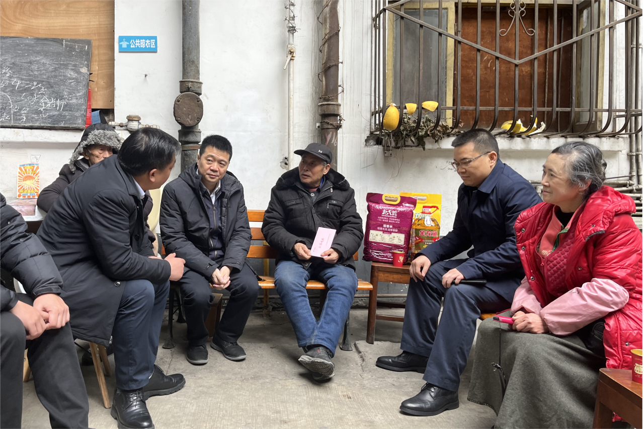 省hndrkj.com集团党委书记、董事长游勇开展慰问活动督导调研工作